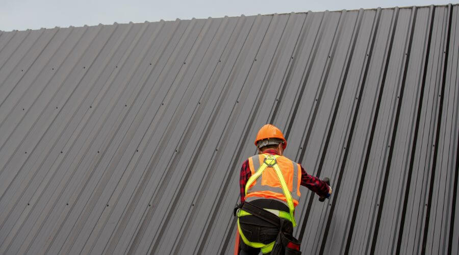 Professional metal roof installation services in Glenview, KY